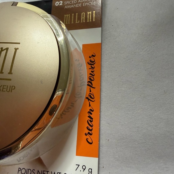 Milani Cream-to-Powder Makeup in Spiced Almond - Picture 4 of 9